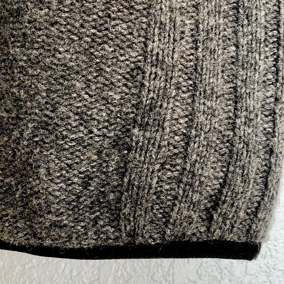 The Territory Ahead Lambswool Gray 1/2 Zip Knit Sweater size Medium - Picture 8 of 8